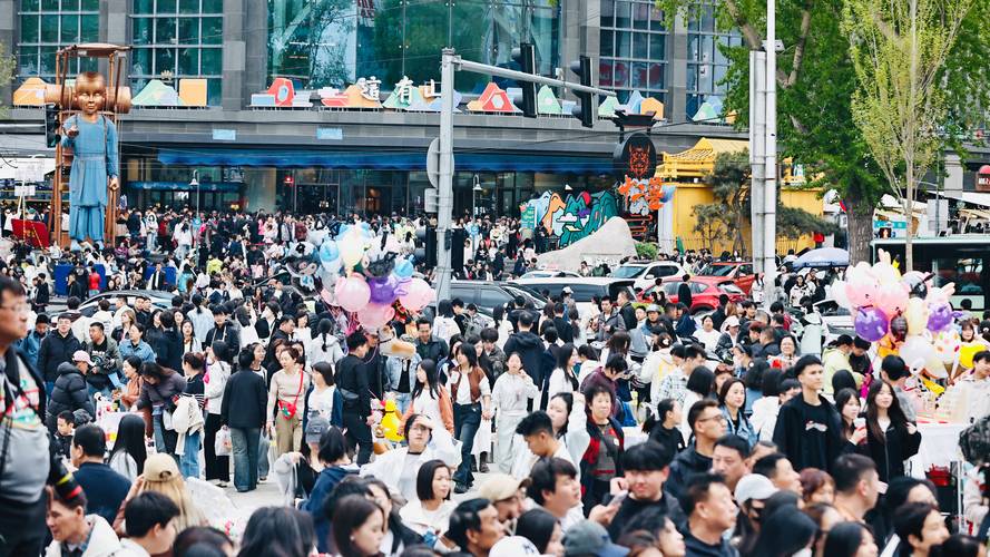 长春市服务业蓬勃发展，民生图景尽显活力，消费热潮涌动