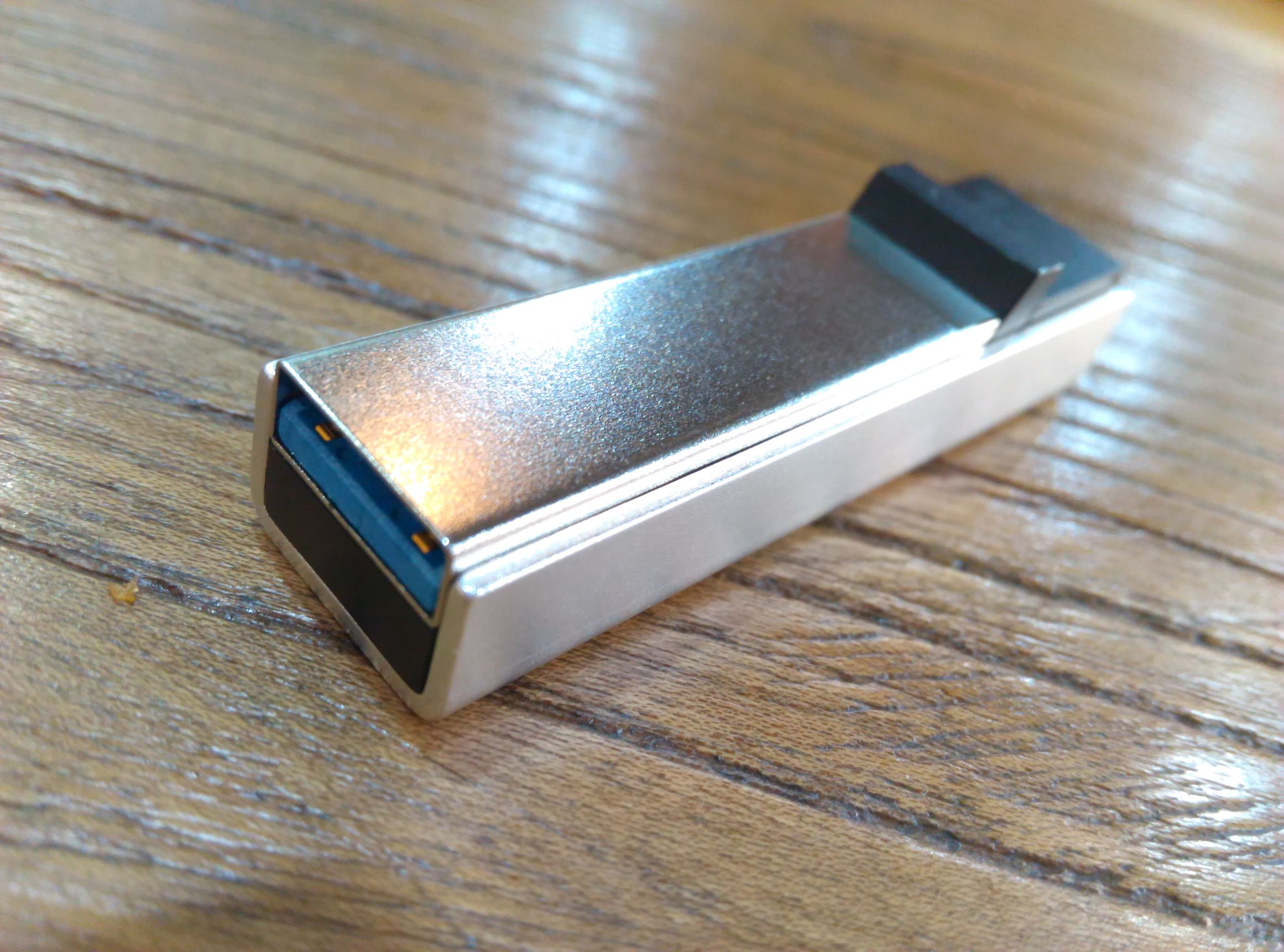 棱镜门后信息安全引关注，UTRA有答智能U盘众筹成绩亮眼