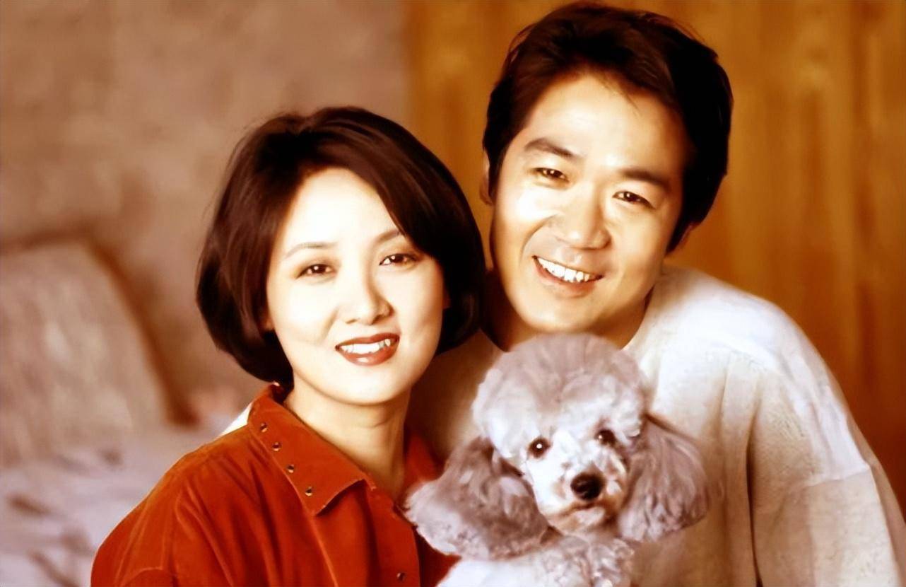 张国立前妻 urlifengcom_邓婕养女张默成长故事_邓婕张国立重组家庭经历