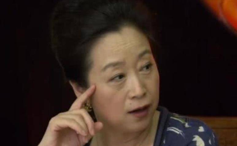 张国立罗秀春离婚后生活现状_张国立前妻 urlifengcom_张国立邓婕罗秀春前妻背叛婚姻故事