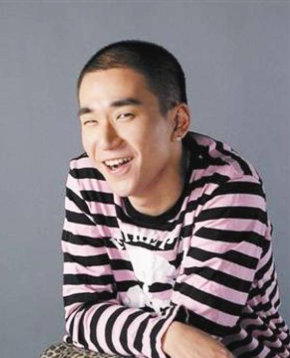 张国立邓婕罗秀春前妻背叛婚姻故事_张国立罗秀春离婚后生活现状_张国立前妻 urlifengcom