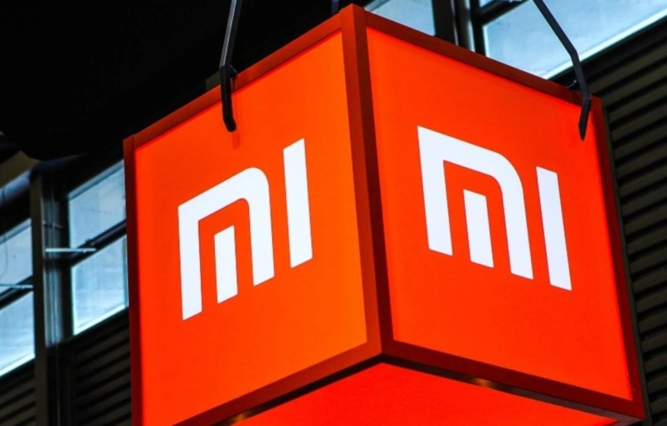 股价的波动与小米创办人雷军对市场关注事项的回应紧密相关