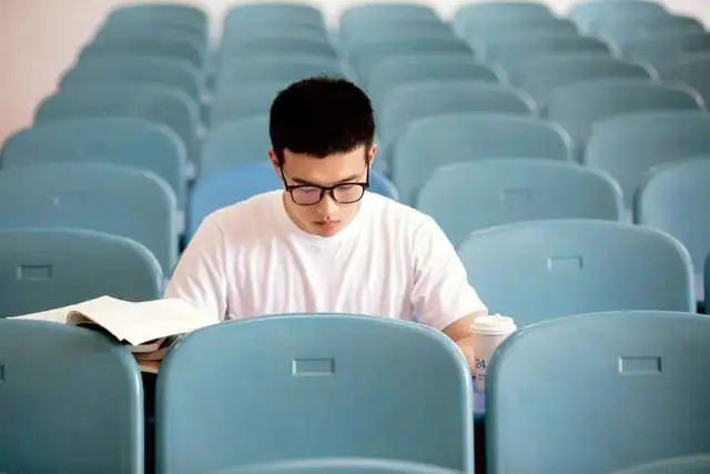 保研夏令营“变局”：取消潮、预推免“抢跑”与回归招生本质的探索