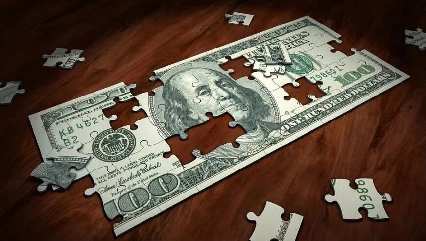 乱世不避险：比特币12万击穿黄金信仰，大A地产股一周过山车