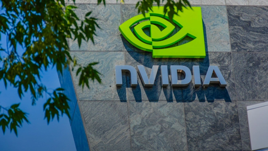 英伟达官宣H20对华出口解禁，黄仁勋年内第三次来华并推RTX PRO新卡