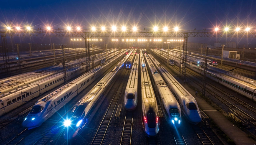 成渝中线高铁将达400公里时速，助力成渝地区一体化发展