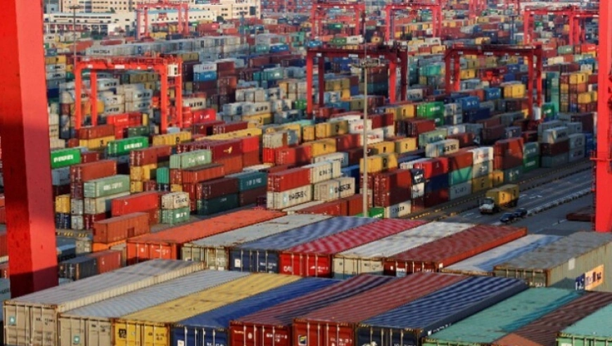 全球贸易博弈升级  特朗普强硬立场与市场反应形成对比