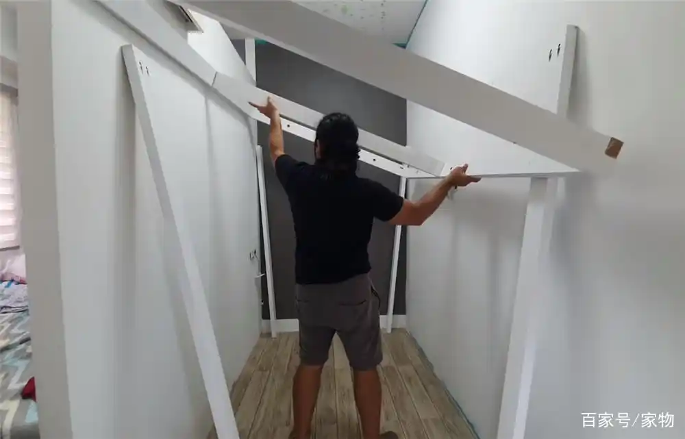 3平米衣帽间电竞房_设备平台可以改成房间吗_3平米小屋改造