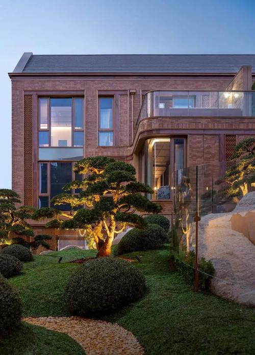 外滩国际金融中心_越秀外滩樾风貌别墅_上海外滩源附近豪宅