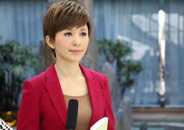 欧阳夏丹：从央视临时工到新闻联播女主播，她的传奇之路