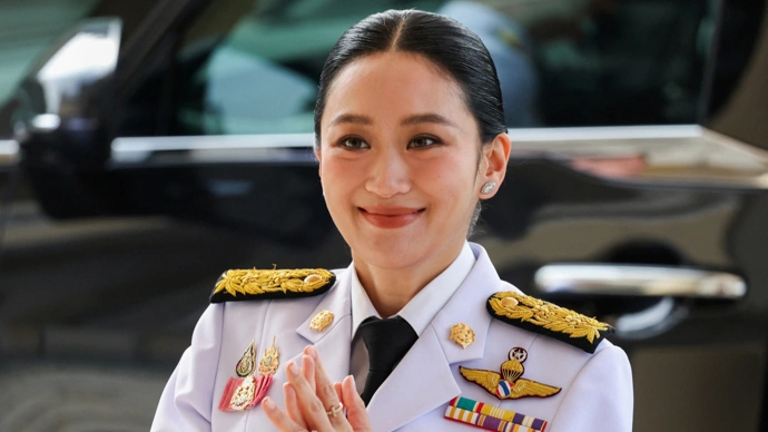 泰国总理佩通坦提交违宪指控辩护材料，宪法法院审理中