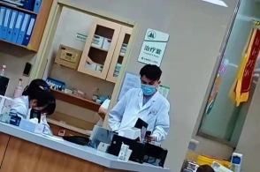 温州2岁男童母亲去世，孩子独自在家数天后被发现