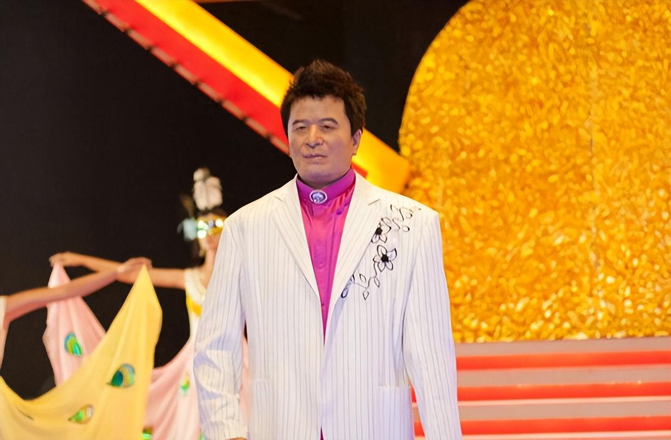 毕凌网络暴力事件_毕福剑饭局照片_毕福剑酒后失言事件