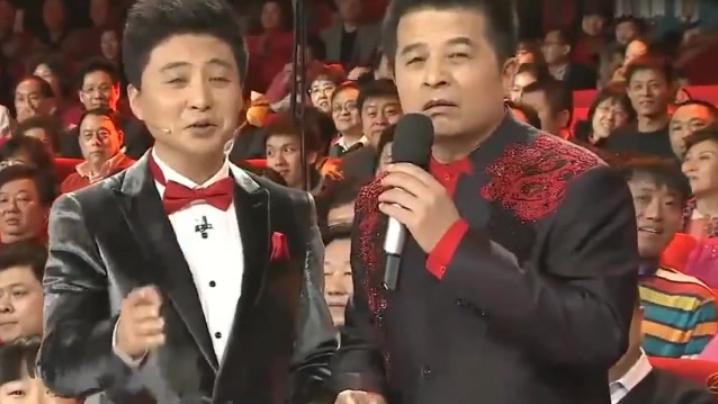 毕福剑饭局照片_毕福剑近况_毕福剑写错字事件