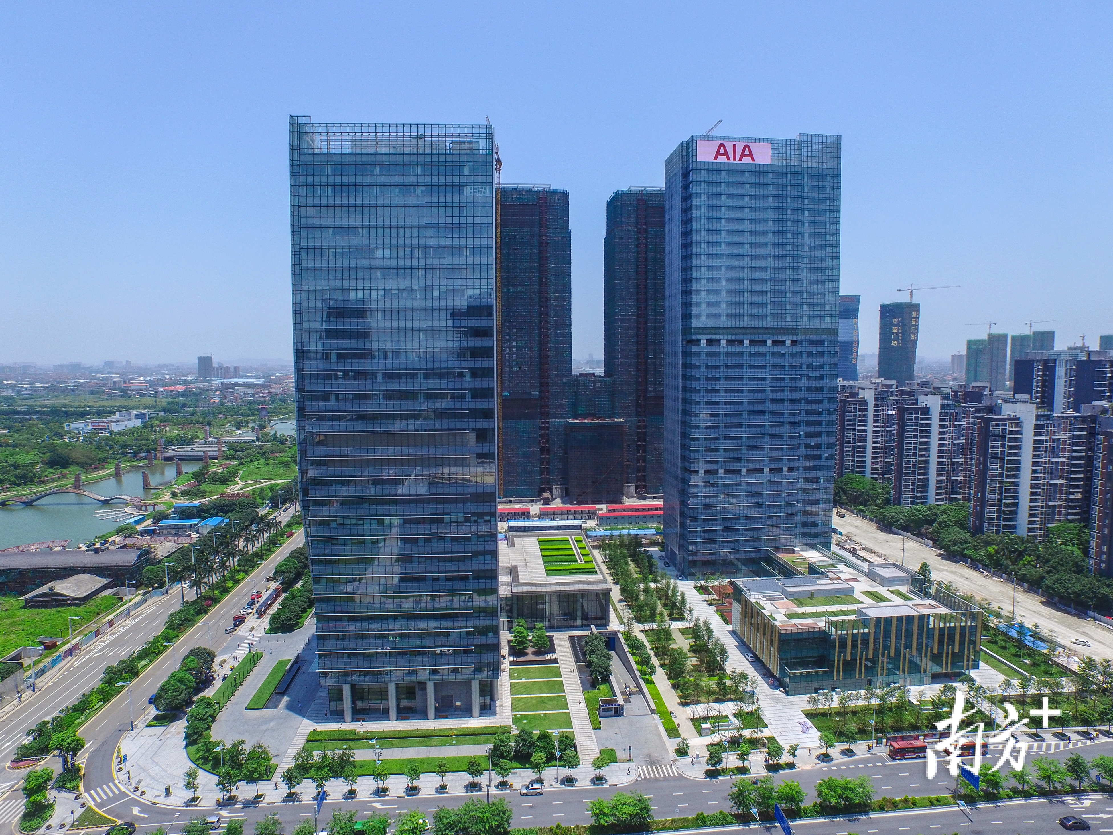 友邦人寿外资独资公司_友邦保险张晓宇_中国入世保险业发展历程