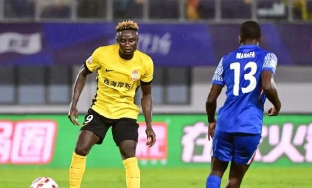 青岛3中_青岛足球_红牌争议