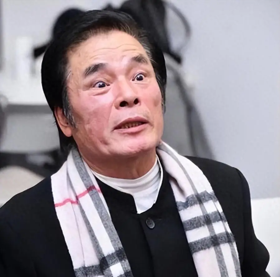 雷洪五房妻子_雷洪六位妻子_雷洪发妻支持经历