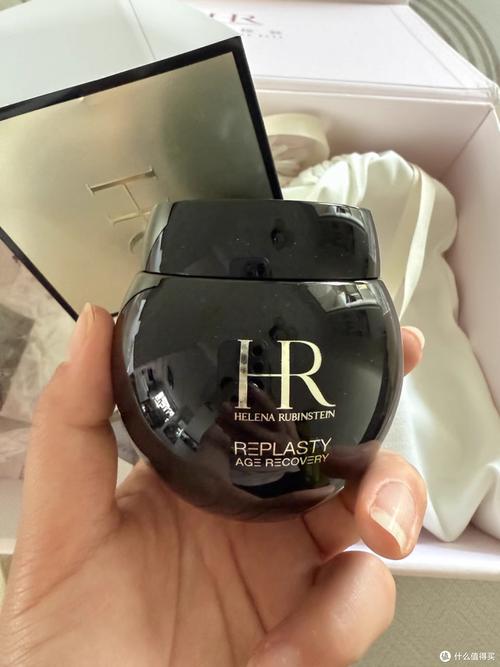 贵妇面霜抗老成分分析_花王面霜怎么样_面霜包装情绪价值研究