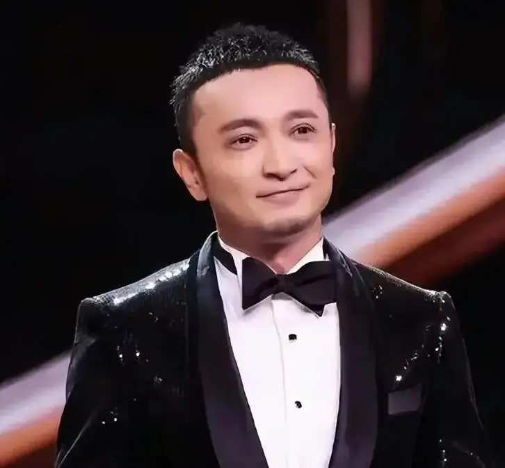 欧阳夏丹还在央视吗_尼格买提 央视主持人 职业风波