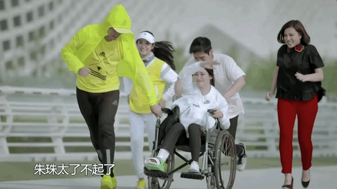 朱珠 婚礼 新郎 王昀佳_朱梓骁结婚了吗