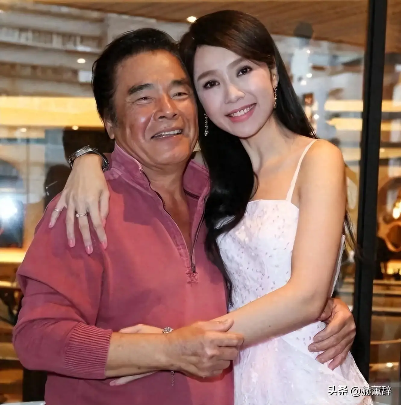 雷洪重婚风波_雷洪一妻五妾_雷洪六个老婆