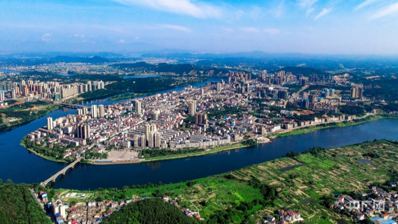 湖南新春第一会_科技创新民营经济_中国民营经济服wu