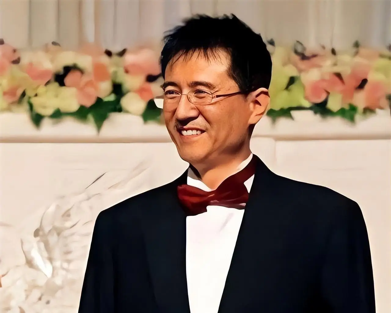 袁立与徐威_袁立三次拒婚徐威_袁立徐威爱情故事