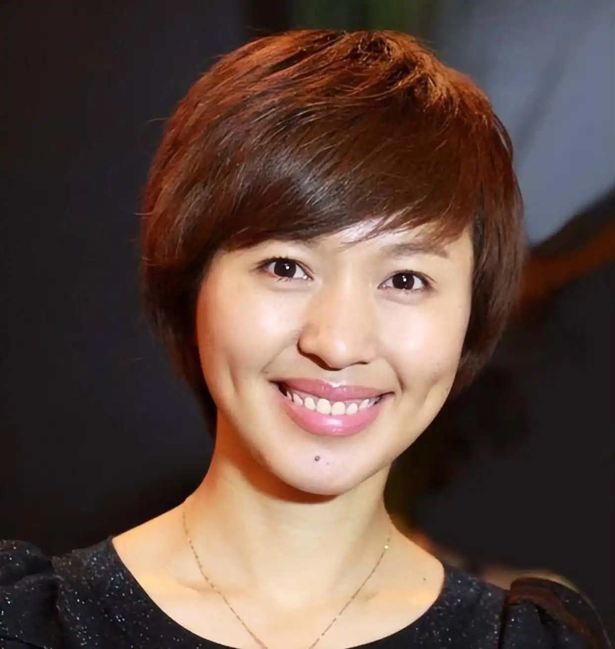 央视女主持人欧阳夏丹_欧阳夏丹 单身生活选择_欧阳夏丹 央视离职原因