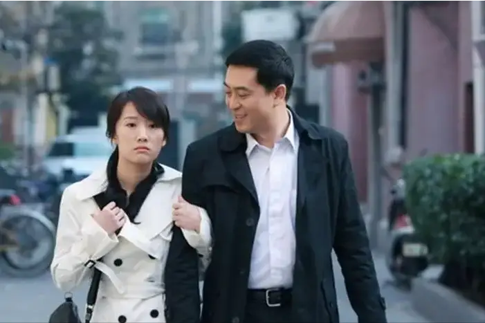 重温经典蜗居，深度剖析宋思明与海藻的情感纠葛