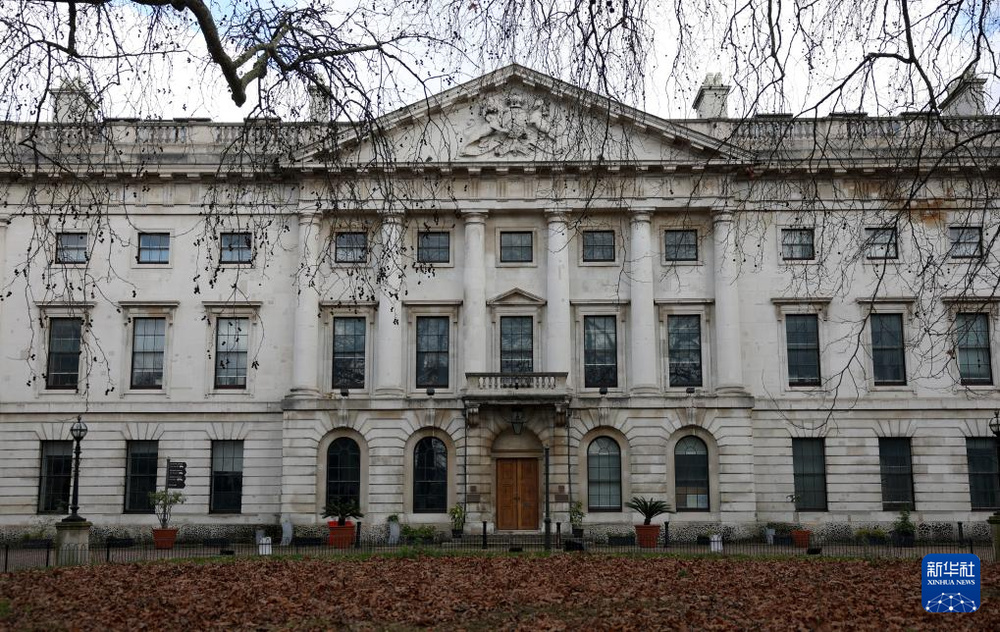 2026达沃斯年会_时事评论2026_世界向左or向右