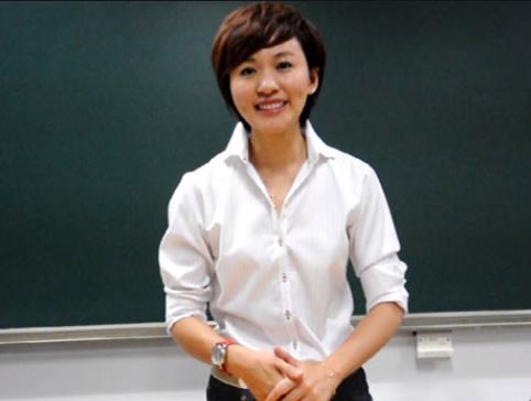 主持人欧阳夏丹全身_欧阳夏丹 新闻联播 主持人 更换