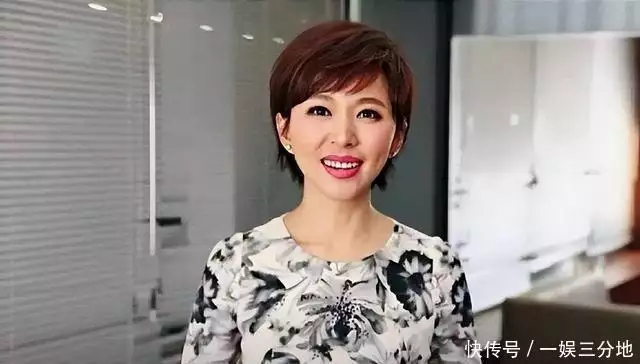 欧阳夏丹不主持新闻联播了吗_欧阳夏丹 主持生涯 48岁不婚不育