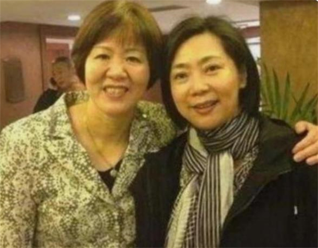 女排梁艳的女儿_梁艳 五连冠 女排精神