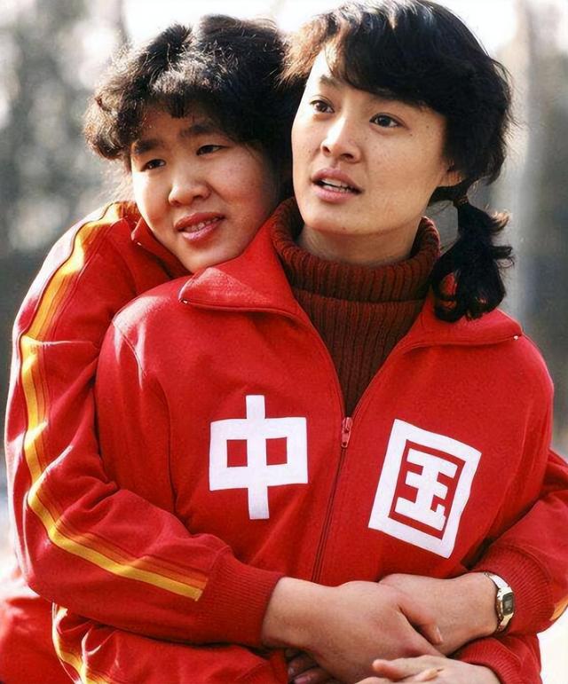 女排梁艳的女儿_梁艳 中国女排五连冠 女排运动员