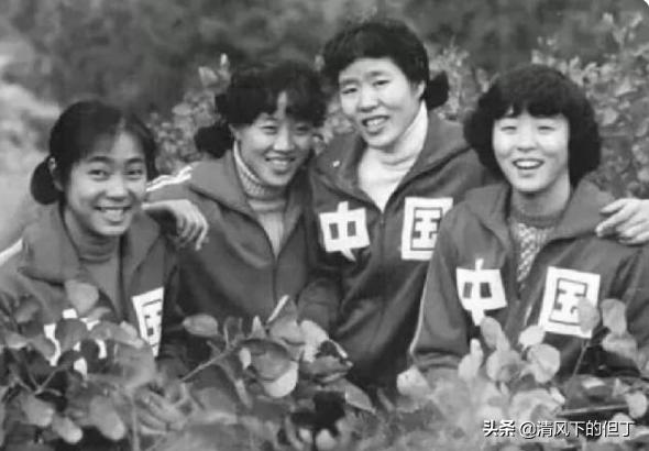 中国女排五连冠队员 梁艳 退役后的人生经历_女排精神 激励作用 梁艳的成长之路_女排梁艳的女儿
