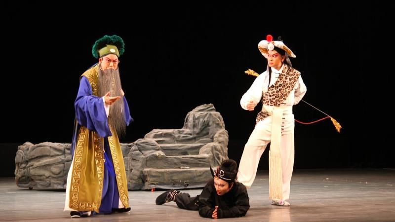 基层文艺创作平台_四川戏剧小品比赛_新闻类型的小品剧本