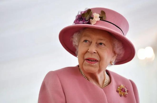 英国女王多发性骨髓瘤真相_伊丽莎白二世珠宝_伊丽莎白二世抗癌经历