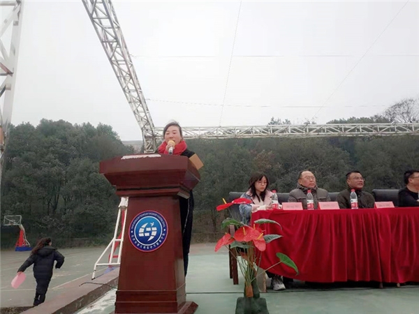 阳光体育活动每天锻炼一小时_长沙市蓝天科技中等职业学校课间操比赛_长沙财经学校体操音乐